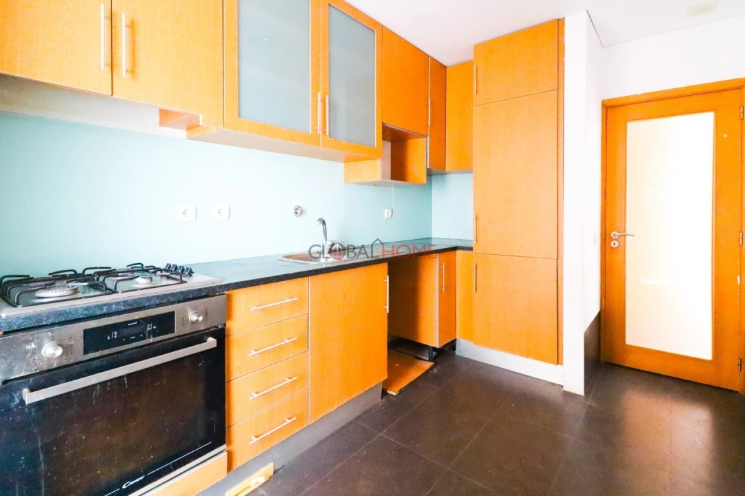 Apartamento T3 para Venda em Foz do Sousa e Covelo Foto 4