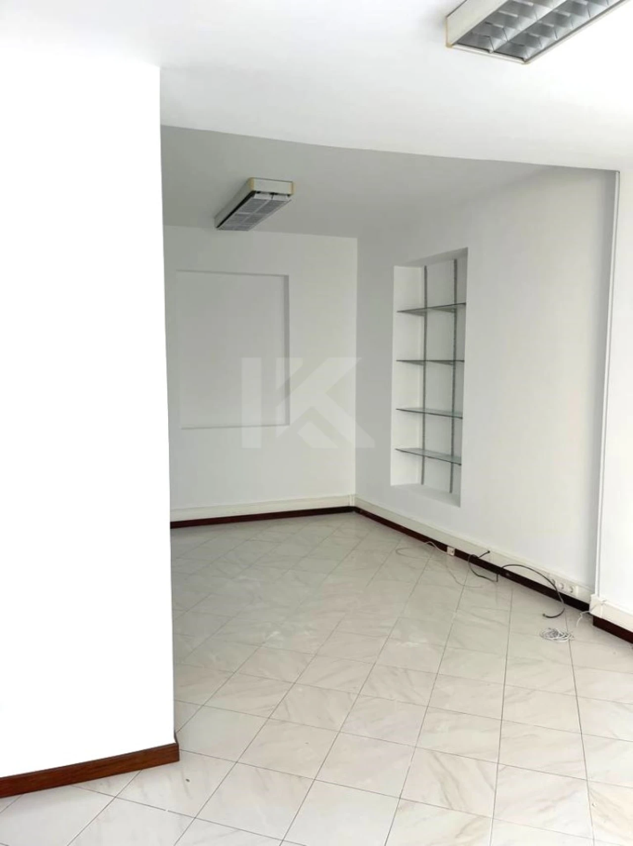 Escritório para Arrendamento em Funchal (Se) Foto 3