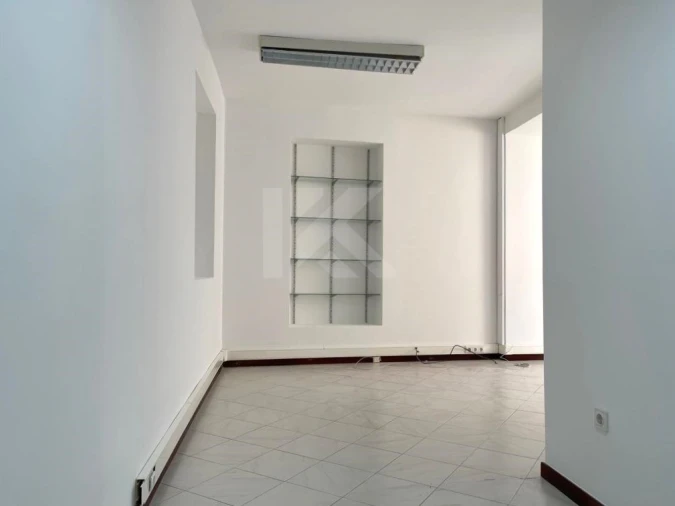 Escritório para Arrendamento em Funchal (Se) Foto 4