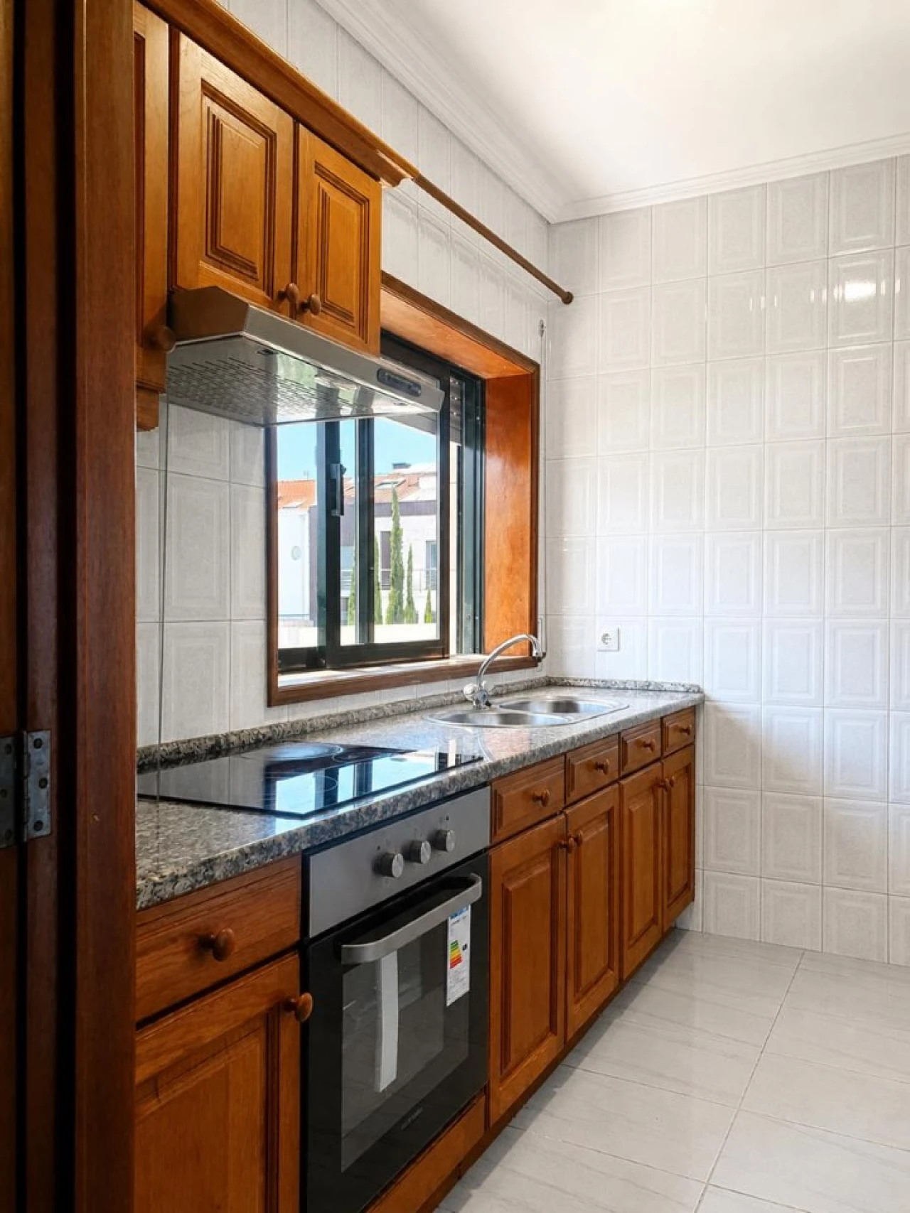 Apartamento T2 para Arrendamento em Glória e Vera Cruz Foto 7