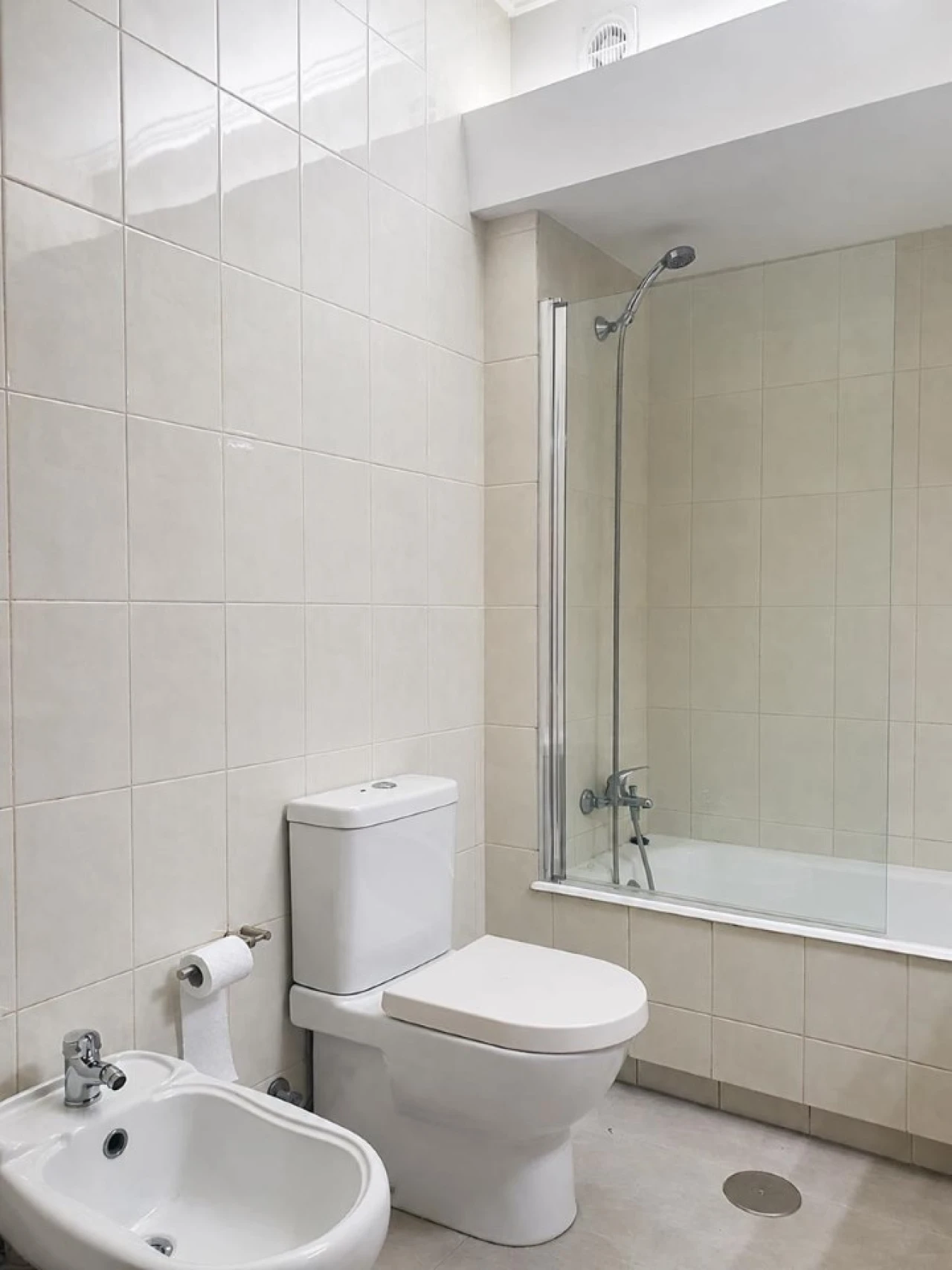 Apartamento T2 para Arrendamento em Glória e Vera Cruz Foto 12