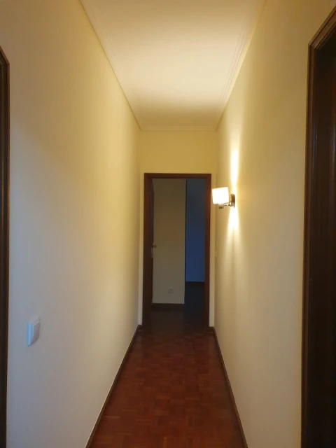 Apartamento T2 para Arrendamento em Glória e Vera Cruz