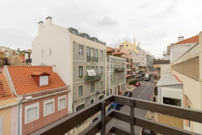 Apartamento T2 para Arrendamento em Algés, Linda-A-Velha e Cruz Quebrada-Dafundo