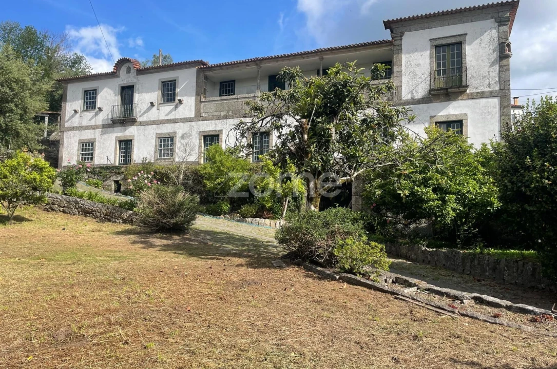 Quinta T16 para Venda em Paço Foto 1