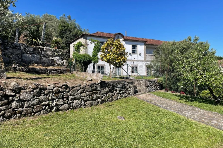 Quinta T16 para Venda em Paço Foto 13