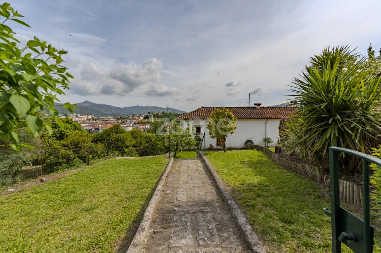Quinta T16 para Venda em Paço Foto 16