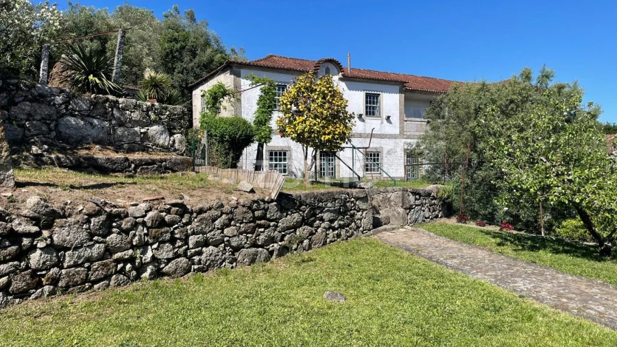 Quinta T16 para Venda em Paço