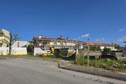 Moradia T3 para Venda em Merelim (São Paio), Panoias e Parada de Tibães