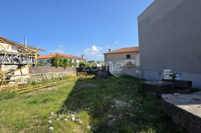 Moradia T3 para Venda em Merelim (São Paio), Panoias e Parada de Tibães