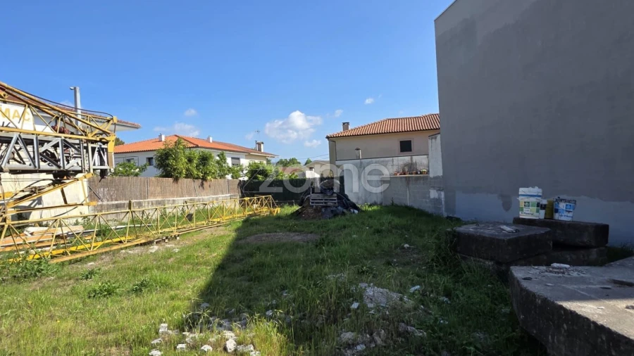 Moradia T3 para Venda em Merelim (São Paio), Panoias e Parada de Tibães