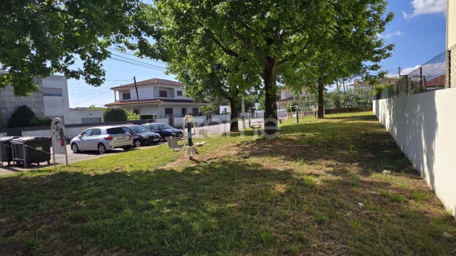 Moradia T3 para Venda em Merelim (São Paio), Panoias e Parada de Tibães
