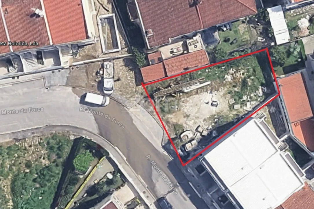Moradia T3 para Venda em Merelim (São Paio), Panoias e Parada de Tibães Foto 3