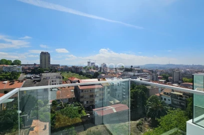 Apartamento T2 para Venda em Cedofeita, Santo Ildefonso, Sé, Miragaia, São Nicolau e Vitória