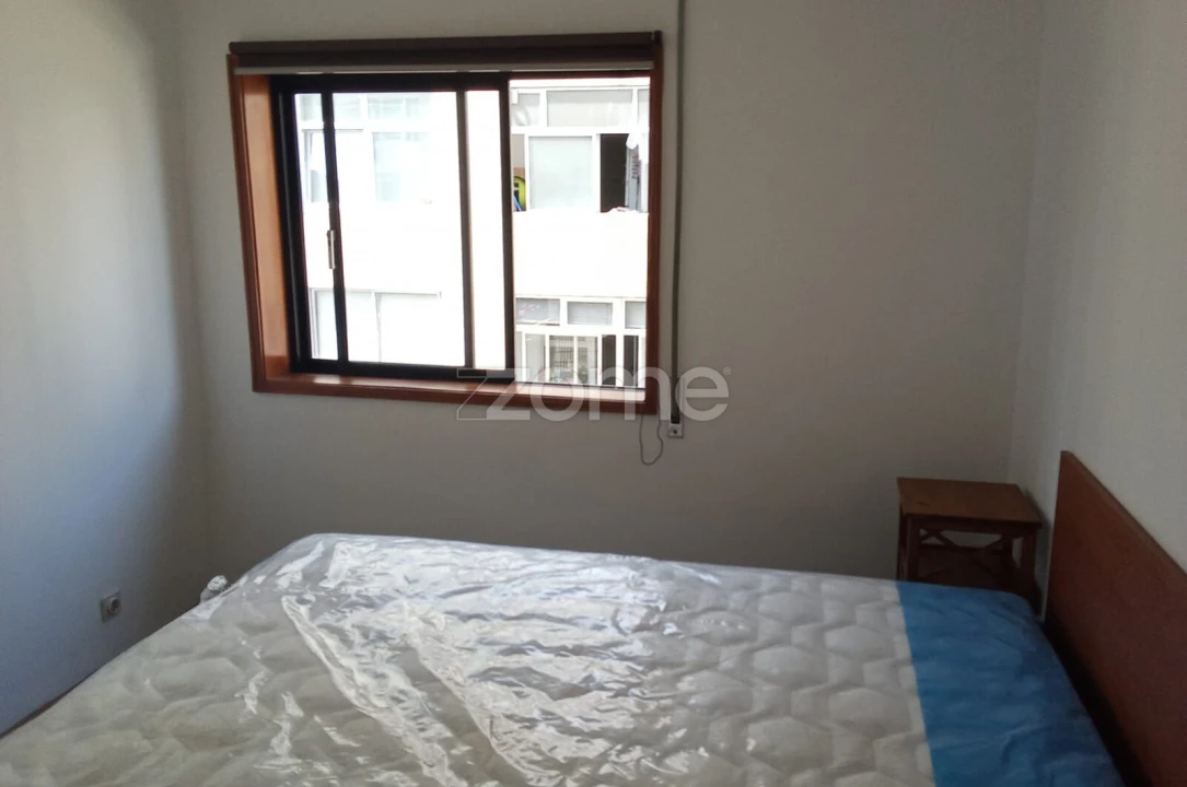 Apartamento T1 para Arrendamento em Santa Marinha e São Pedro da Afurada Foto 15