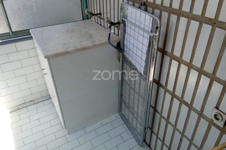 Apartamento T1 para Arrendamento em Santa Marinha e São Pedro da Afurada Foto 12
