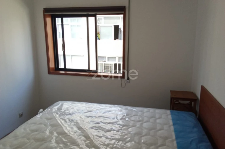 Apartamento T1 para Arrendamento em Santa Marinha e São Pedro da Afurada Foto 15