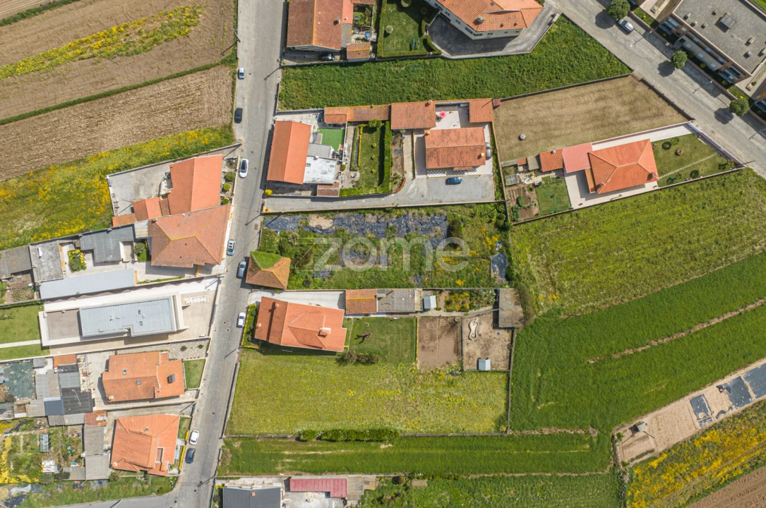 Terreno para Venda em Vila Chã Foto 11