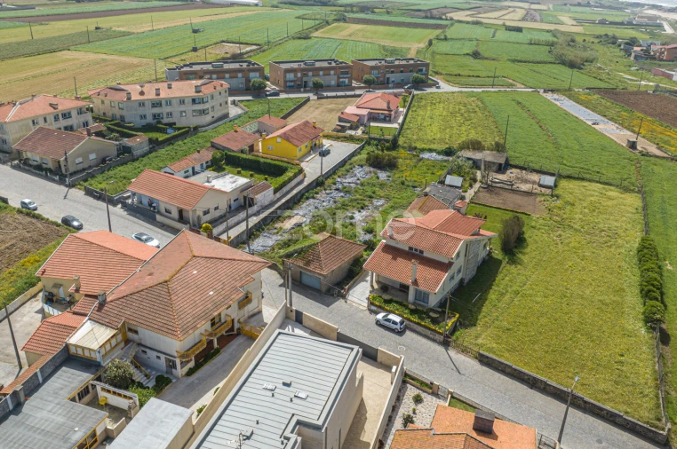 Terreno para Venda em Vila Chã Foto 10