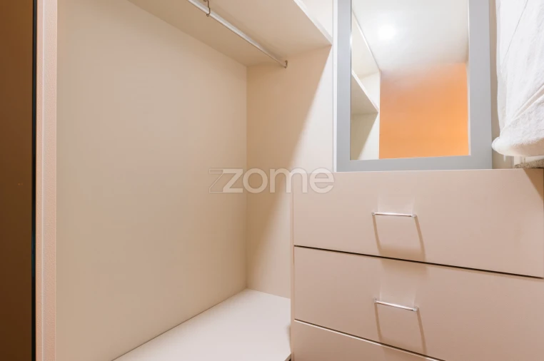 Apartamento T1 para Arrendamento em Braga (Maximinos, Sé e Cividade) Foto 14