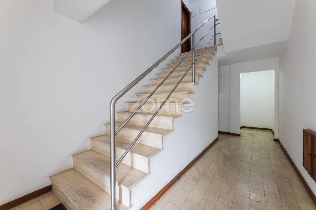 Apartamento T1 para Arrendamento em Braga (Maximinos, Sé e Cividade) Foto 20