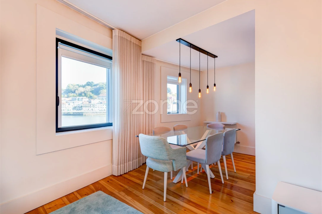 Apartamento T2 para Arrendamento em Santa Marinha e São Pedro da Afurada Foto 12