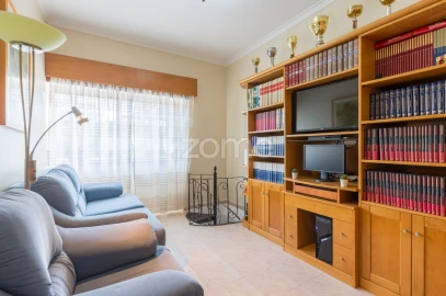 Apartamento T3 para Venda em Rio de Mouro