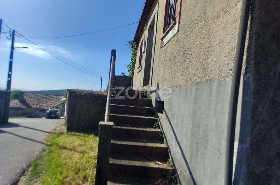Moradia T7 para Venda em Luso Foto 10