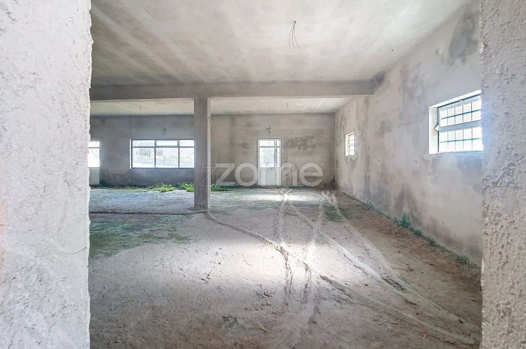 Terreno Comércio / Armazém para Venda em Fragosela Foto 10