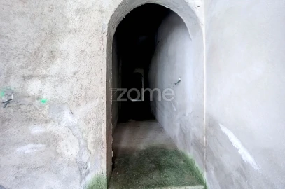 Terreno Comércio / Armazém para Venda em Fragosela