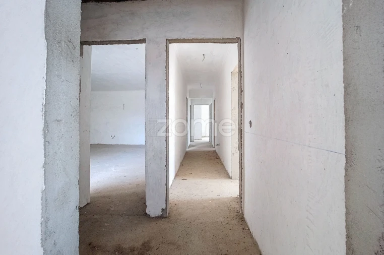 Terreno Comércio / Armazém para Venda em Fragosela Foto 18