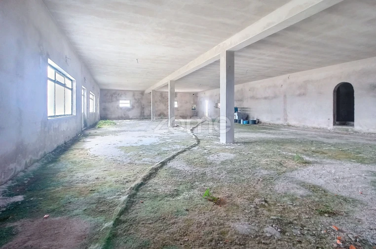 Terreno Comércio / Armazém para Venda em Fragosela Foto 15