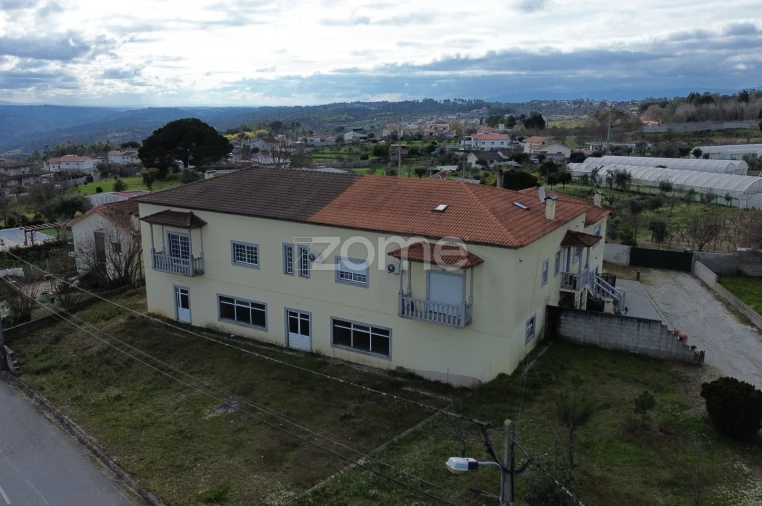 Terreno Comércio / Armazém para Venda em Fragosela Foto 24