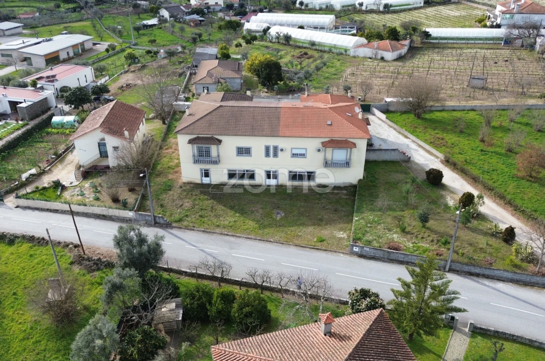 Terreno Comércio / Armazém para Venda em Fragosela Foto 23