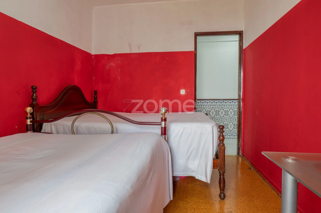 Apartamento T3 para Venda em Rio de Mouro Foto 14