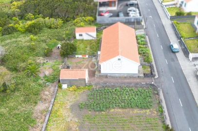 Moradia T2 para Venda em Madalena