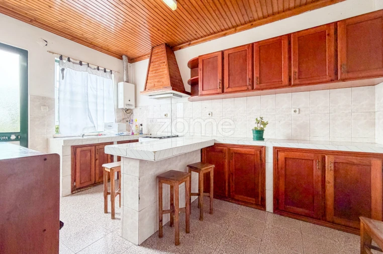 Moradia T2 para Venda em Madalena Foto 17