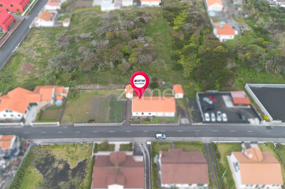 Moradia T2 para Venda em Madalena Foto 4