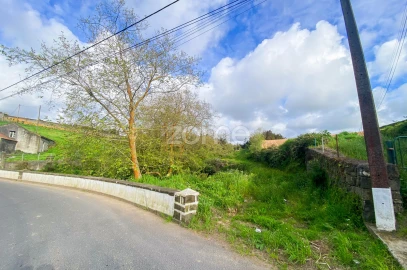 Terreno para Venda em Lomba da Maia