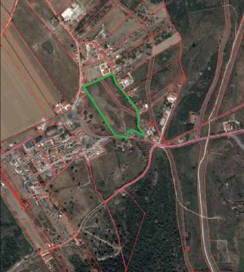 Terreno Agricola ou Rústico para Venda em Castanheira do Ribatejo e Cachoeiras