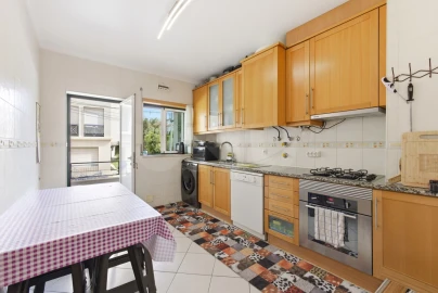 Apartamento T3 para Venda em Nossa Senhora do Pópulo, Coto e São Gregório