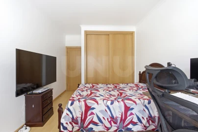Apartamento T3 para Venda em Nossa Senhora do Pópulo, Coto e São Gregório