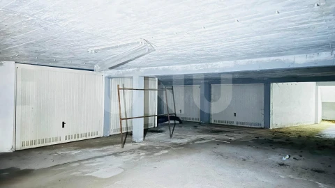 Apartamento para Venda em Tortosendo
