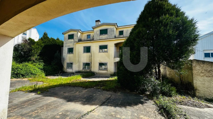 Apartamento para Venda em Tortosendo Foto 2