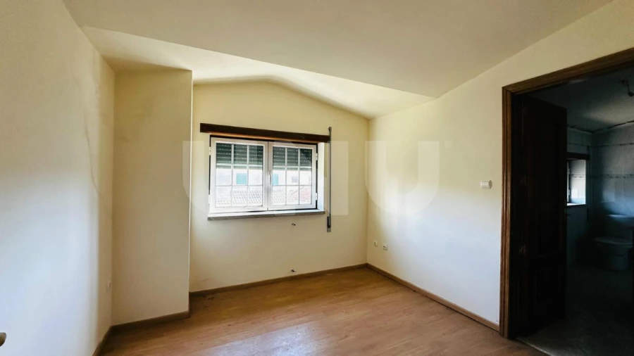 Apartamento para Venda em Tortosendo Foto 15