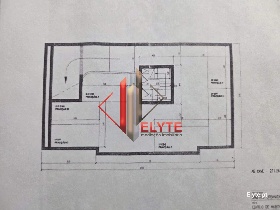 Apartamento T4 para Venda em Benavente Foto 1