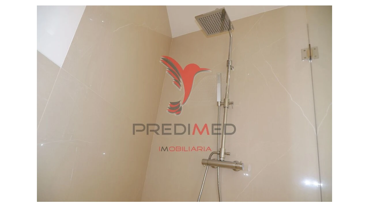 Apartamento para Venda em Cedofeita, Santo Ildefonso, Sé, Miragaia, São Nicolau e Vitória Foto 16