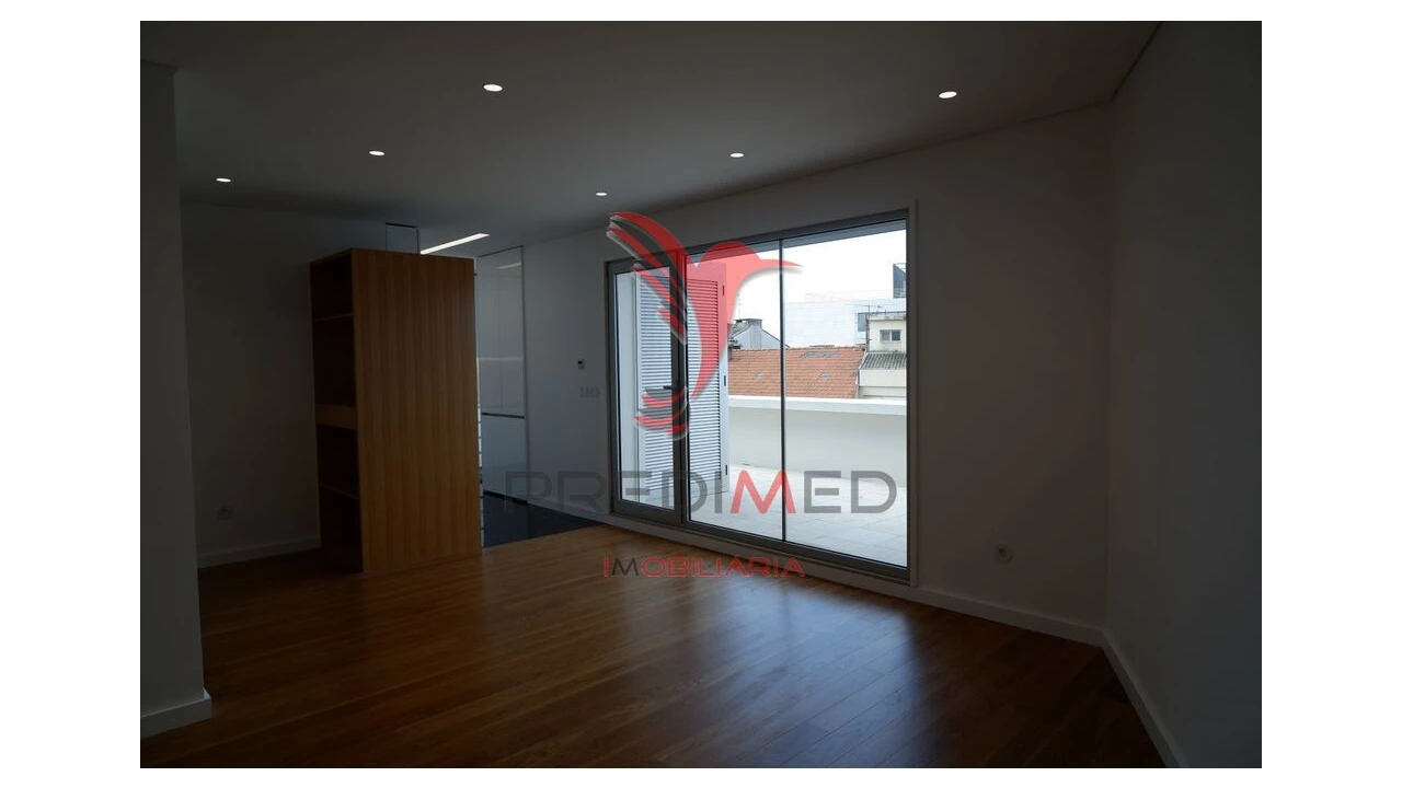 Apartamento para Venda em Cedofeita, Santo Ildefonso, Sé, Miragaia, São Nicolau e Vitória Foto 5