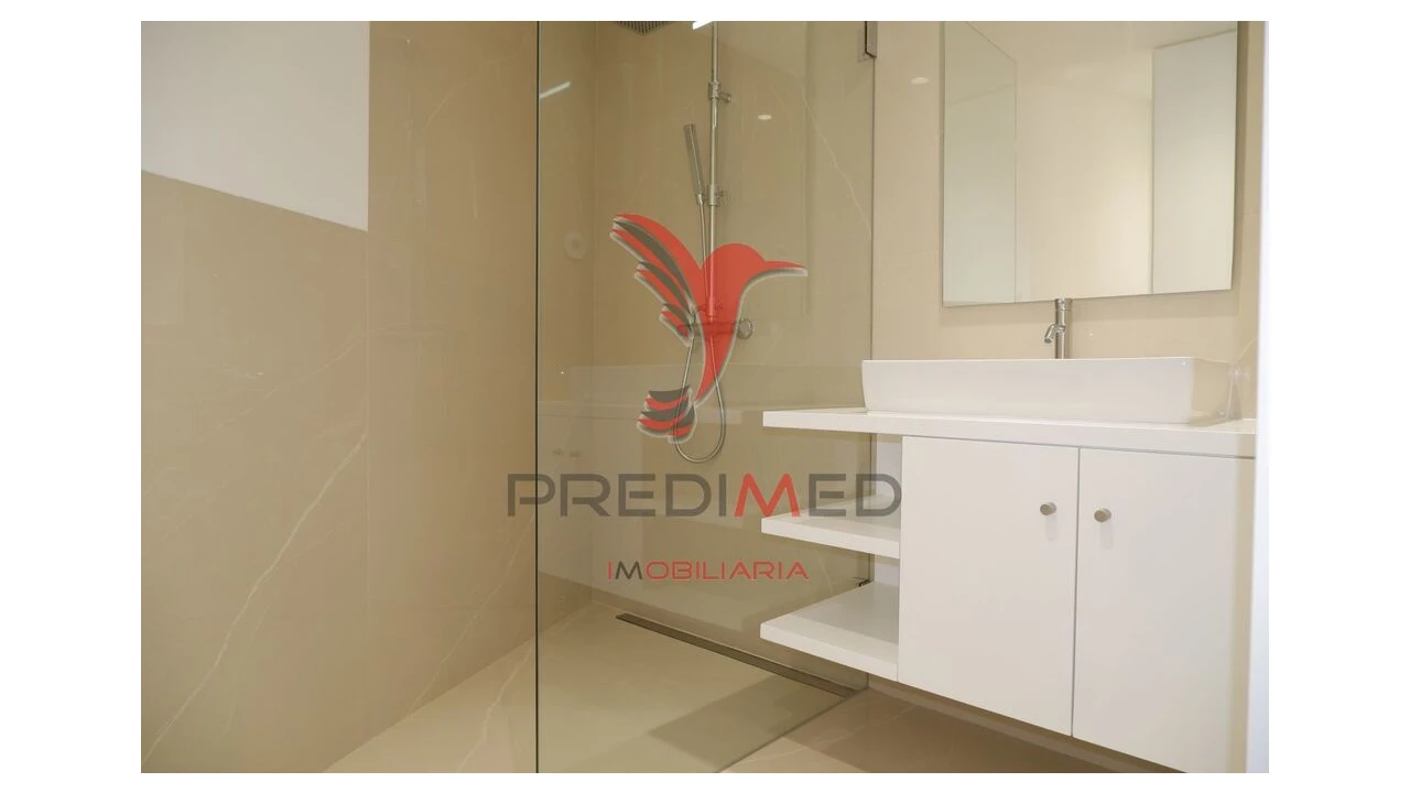 Apartamento para Venda em Cedofeita, Santo Ildefonso, Sé, Miragaia, São Nicolau e Vitória Foto 14