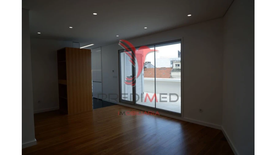 Apartamento para Venda em Cedofeita, Santo Ildefonso, Sé, Miragaia, São Nicolau e Vitória Foto 5