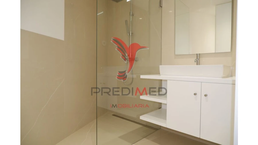 Apartamento para Venda em Cedofeita, Santo Ildefonso, Sé, Miragaia, São Nicolau e Vitória Foto 14